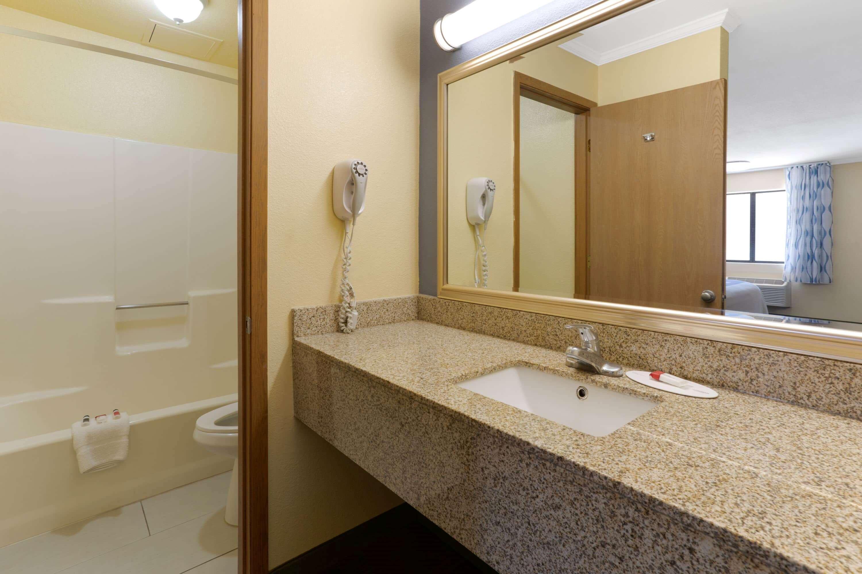 Days Inn By Wyndham Alamogordo White Sands Екстер'єр фото